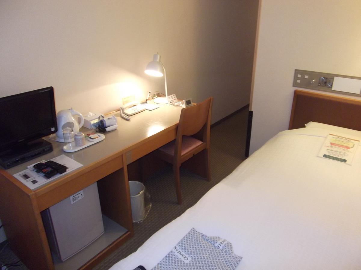 Ichikawa Grand Hotel Eksteriør billede