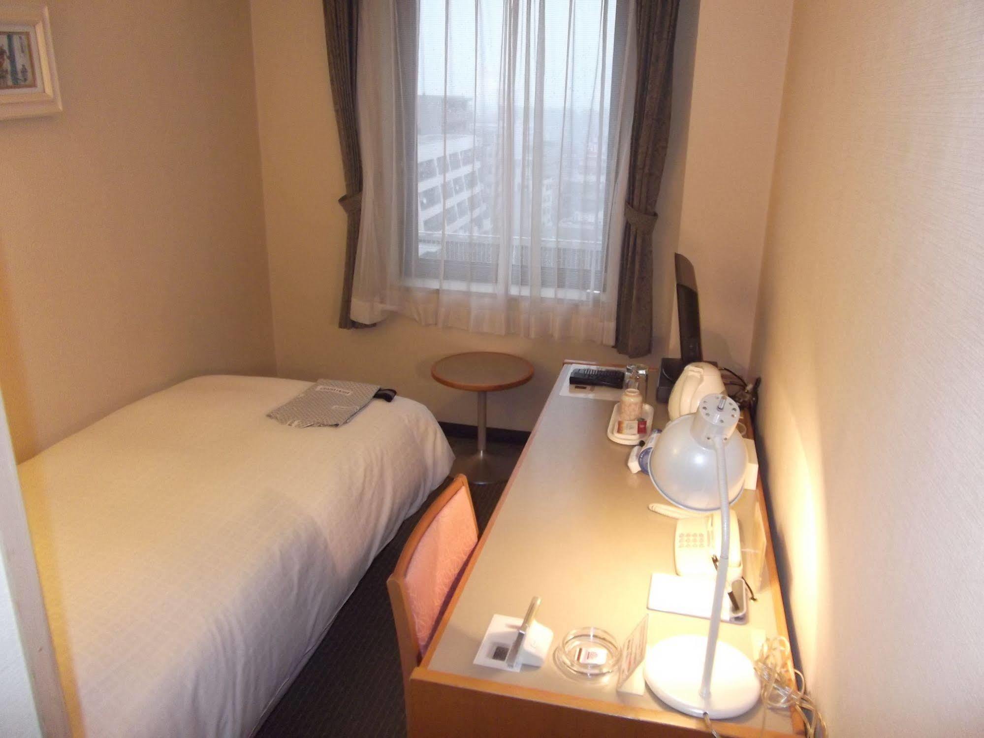 Ichikawa Grand Hotel Eksteriør billede