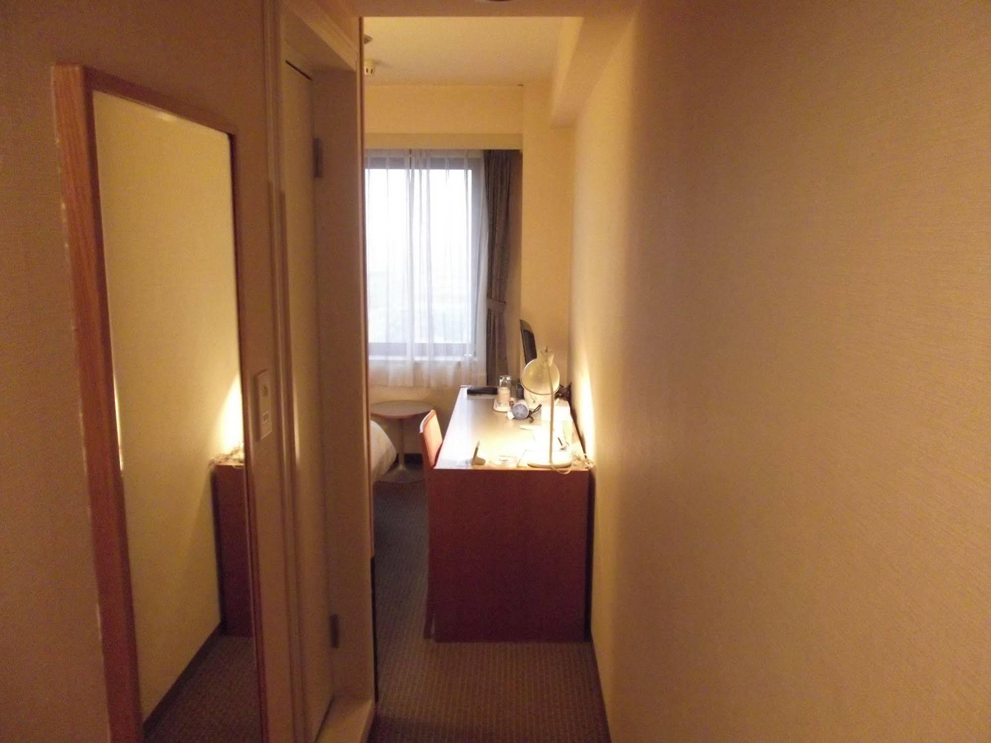Ichikawa Grand Hotel Eksteriør billede